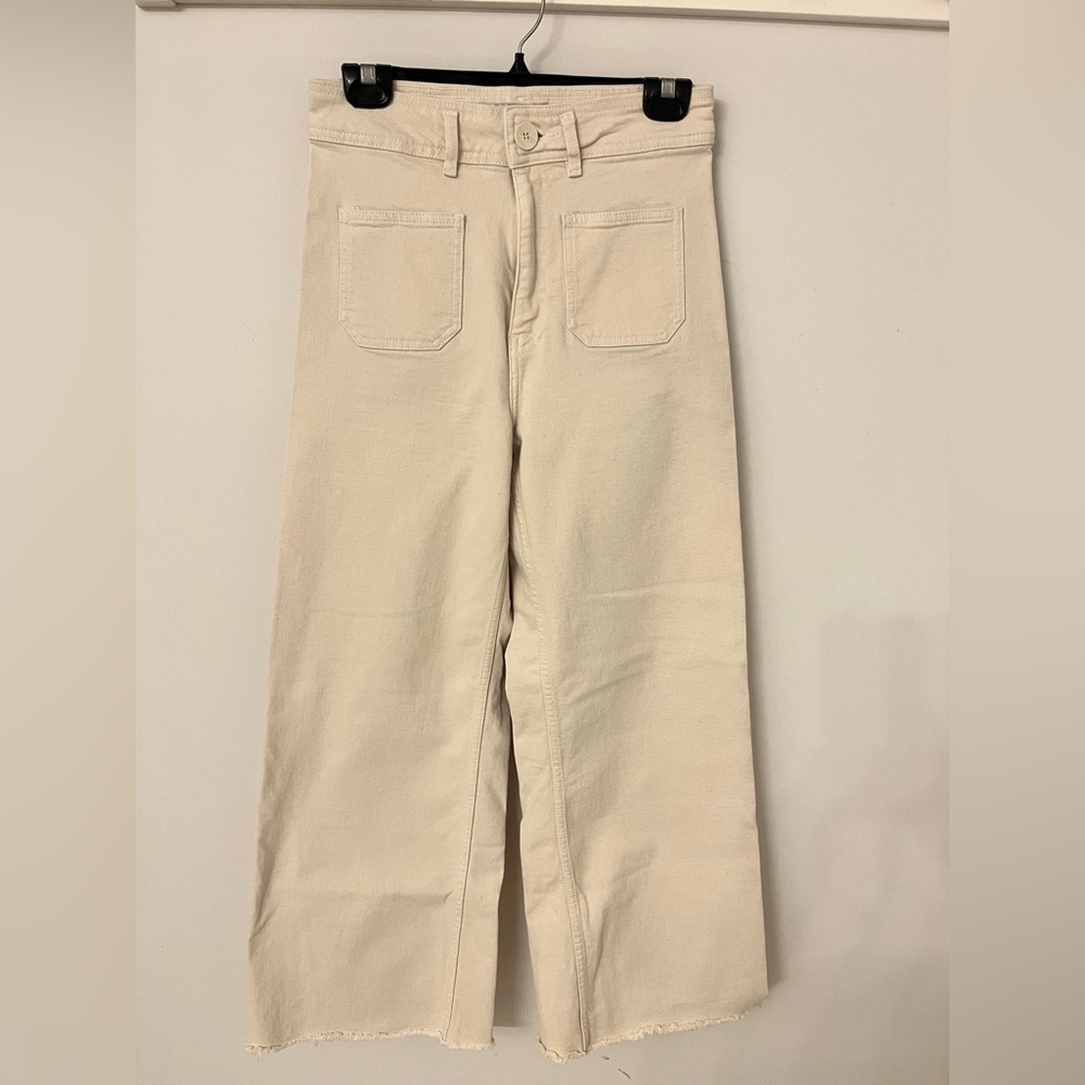 Zara High-Rise Wide Leg Jeans in Cream - Women